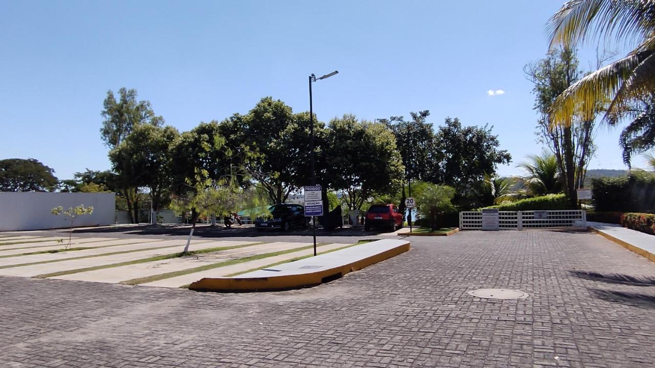 Enseada Nautico Apart Flat I Vista Para O Lago Corumba Caldas Novas Esterno foto